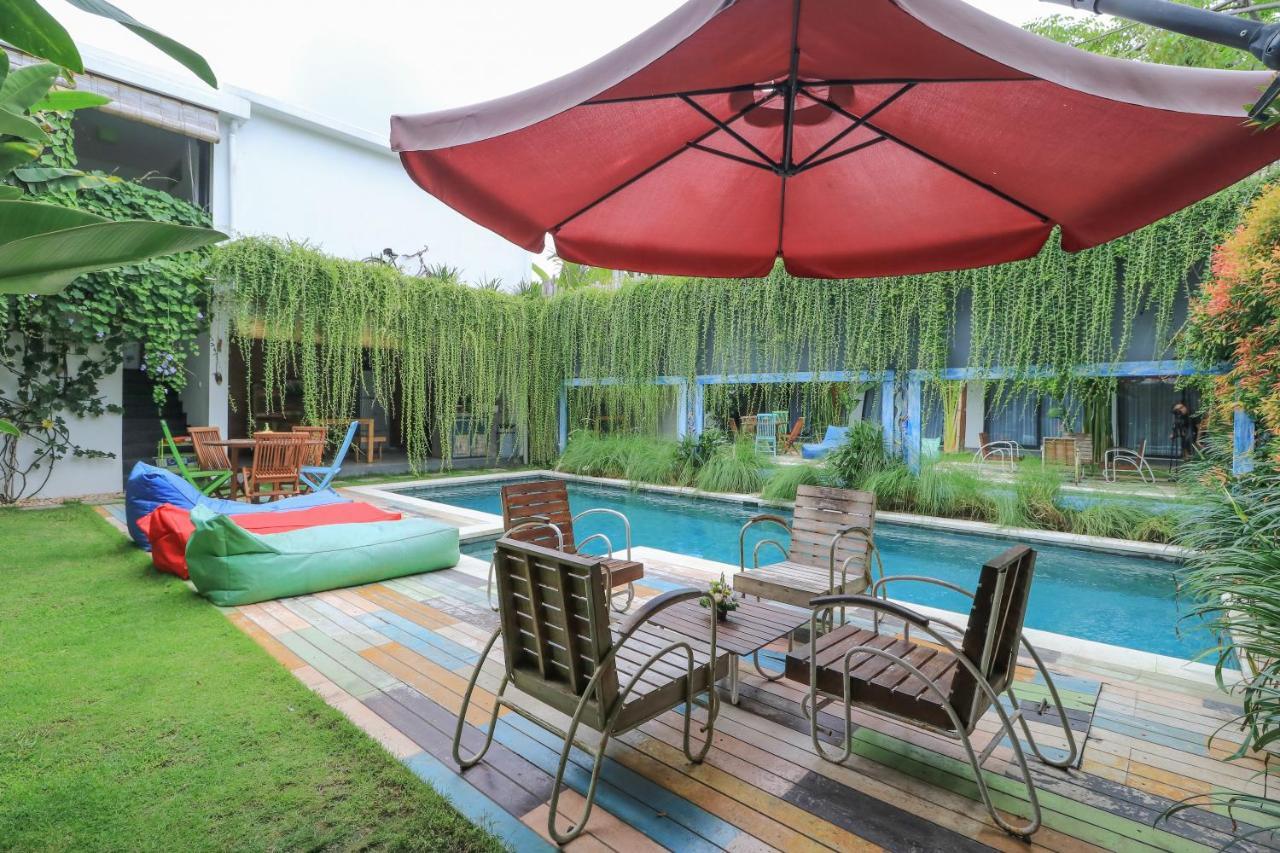 Base Guest House Canggu  Exterior photo